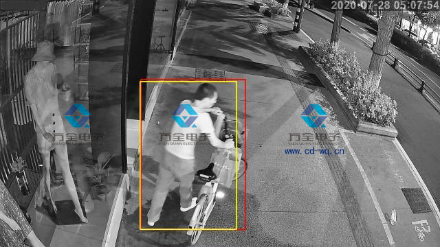 AI人形識別監控系統夜間紅外補光識別效果 AI人形識別監控系統夜間紅外補光識別效果